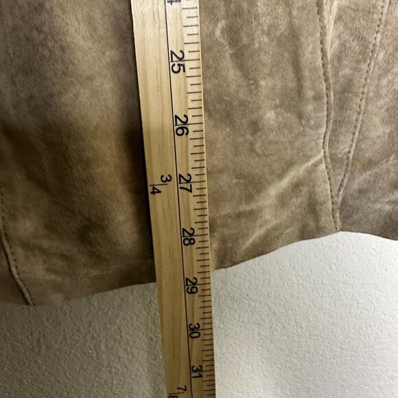 Elegant Beige Suede Blazer - Picture 6 of 14